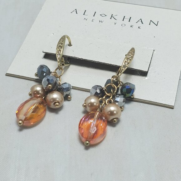 Ali Khan gold tone with amber-toned bead crystal dangle earring - Picture 2 of 4